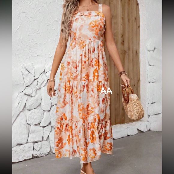 Boho Floral Print Spaghetti Strap Crisscross Black Dress - Picture 4 of 7